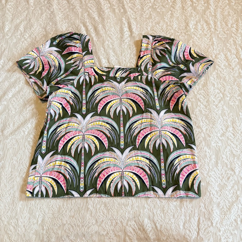 NWT Crown and Ivy olive palm print square neck top - Picture 7 of 7